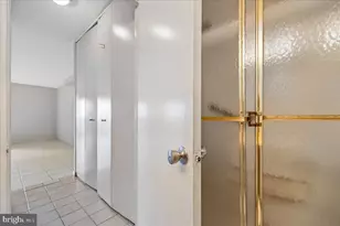 9200 Edwards Way, Hyattsville, MD 20783 - Photo 40