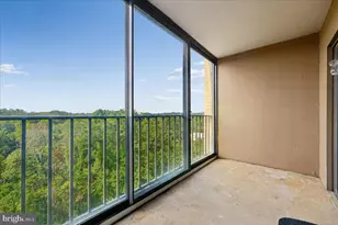 9200 Edwards Way, Hyattsville, MD 20783 - Photo 8