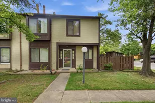 7205 Split Rail Ln, Laurel, MD 20707 - Photo 2