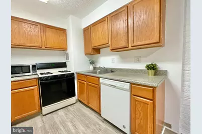 1824 Metzerott Road #203, Hyattsville, MD 20783 - Photo 8
