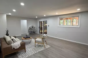 6505 Acorn Ct, Temple Hills, MD 20748 - Photo 14