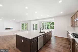 11710 Moriarty Ct, Bowie, MD 20720 - Photo 8