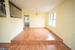 7906 Kara Ct, Greenbelt, MD 20770 - Photo 10