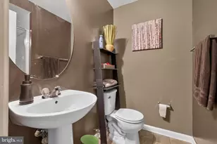 7210 Silver Thorn Way, Beltsville, MD 20705 - Photo 4