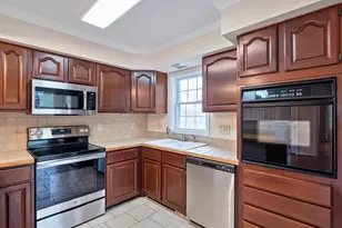 4907 37th Pl, Hyattsville, MD 20782 - Photo 10