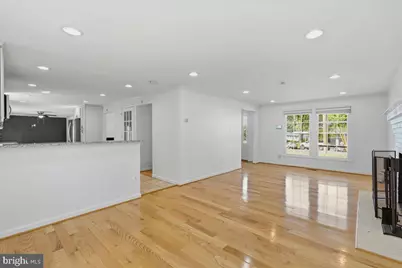 5400 Virginia Court, Oxon Hill, MD 20745 - Photo 8