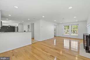 5400 Virginia Ct, Oxon Hill, MD 20745 - Photo 8