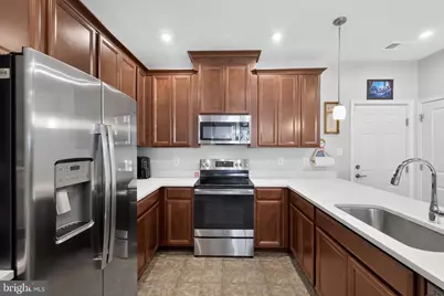 7642 Buzz Aldrin Lane, Lanham, MD 20706 - Photo 4