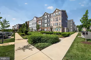 7642 Buzz Aldrin Ln, Lanham, MD 20706 - Photo 26