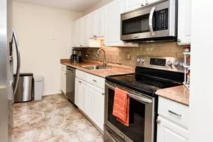 1401 Deep Gorge Ct, Oxon Hill, MD 20745 - Photo 10
