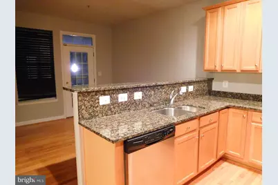 4302 Talmadge Circle, Suitland, MD 20746 - Photo 4