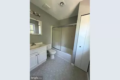 8108 Sandy Spring Road, Laurel, MD 20707 - Photo 12