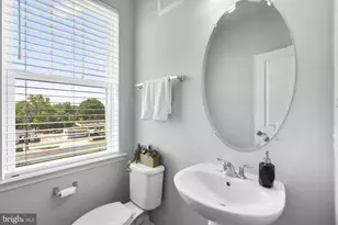 2708 Duvall Ridge Rd, Landover, MD 20785 - Photo 16