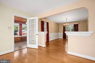 5408 Manchester Dr, Suitland, MD 20746 - Photo 8