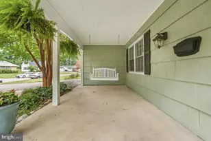 4001 Welsley Ln, Bowie, MD 20715 - Photo 2