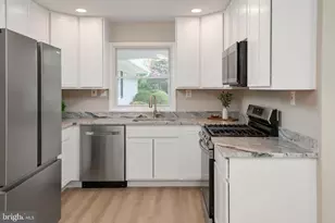 12508 Millstream Dr, Bowie, MD 20715 - Photo 18