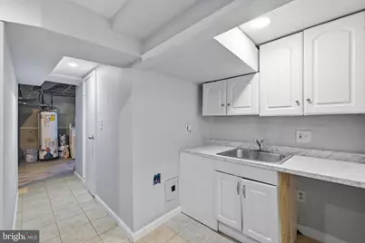 4718 68th Avenue, Hyattsville, MD 20784 - Photo 36