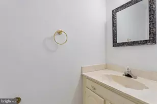16320 Lea Dr, Bowie, MD 20715 - Photo 28