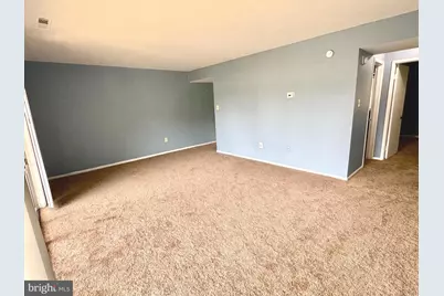 5444 85th Avenue #201, Hyattsville, MD 20784 - Photo 6