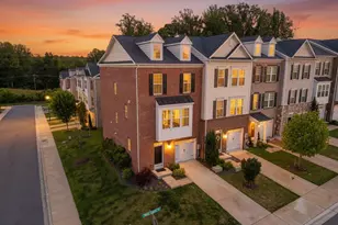 8700 Sweet Lauren Ct, Upper Marlboro, MD 20772 - Photo 2
