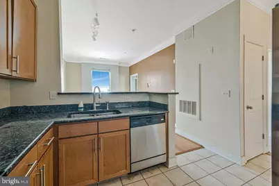 4701 Old Soper Road #657, Suitland, MD 20746 - Photo 8