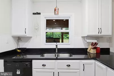 12413 Seabury Lane, Bowie, MD 20715 - Photo 14
