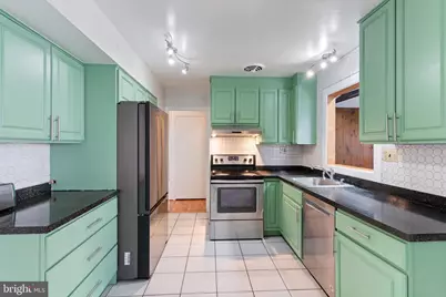 2914 Stonybrook Drive, Bowie, MD 20715 - Photo 18