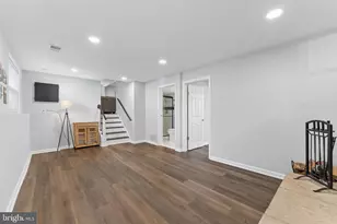 903 Castlewood Dr, Upper Marlboro, MD 20774 - Photo 24