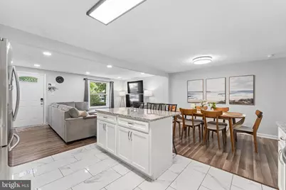 903 Castlewood Drive, Upper Marlboro, MD 20774 - Photo 8