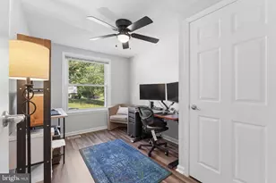 903 Castlewood Dr, Upper Marlboro, MD 20774 - Photo 18