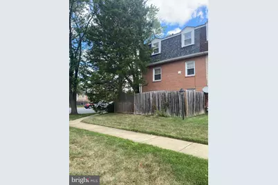 63 Watkins Park Drive #32, Upper Marlboro, MD 20774 - Photo 2