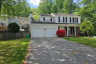 10800 Sugar Maple Ter, Upper Marlboro, MD 20774 - Photo 2