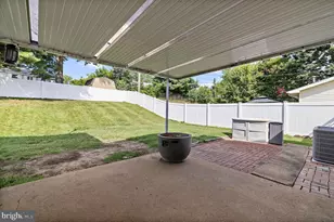 2710 Felter Ln, Bowie, MD 20715 - Photo 50