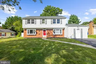 2710 Felter Ln, Bowie, MD 20715 - Photo 2