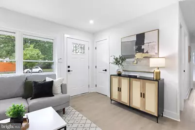 5505 Barker Place, Lanham, MD 20706 - Photo 10