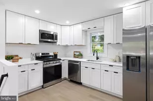 5505 Barker Pl, Lanham, MD 20706 - Photo 8