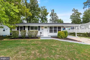 5505 Barker Pl, Lanham, MD 20706 - Photo 2