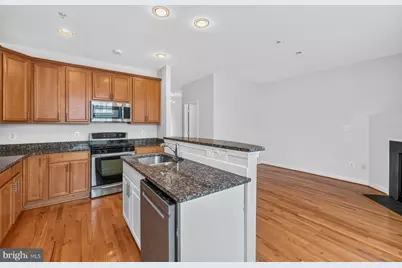 8010 Homefield Drive, Landover, MD 20785 - Photo 12