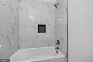 8010 Homefield Dr, Landover, MD 20785 - Photo 38