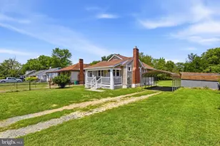 7002 E Clinton St, Clinton, MD 20735 - Photo 4