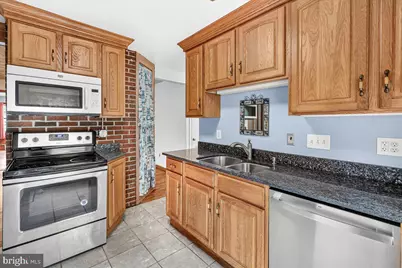 4814 Hollywood Road, College Park, MD 20740 - Photo 6