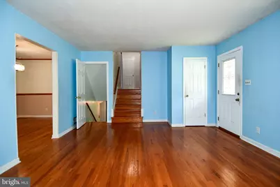 9205 Wellington Court, Lanham, MD 20706 - Photo 4