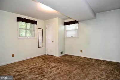 9205 Wellington Court, Lanham, MD 20706 - Photo 32