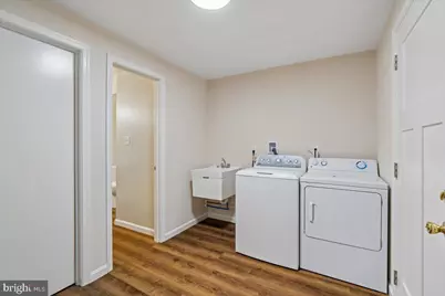 5004 Stewart Court, College Park, MD 20740 - Photo 18