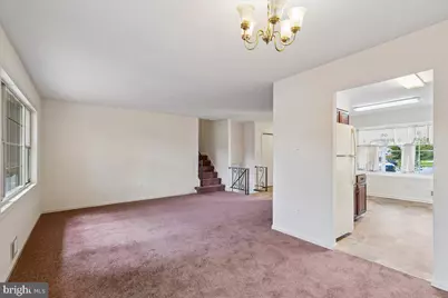 5004 Stewart Court, College Park, MD 20740 - Photo 6