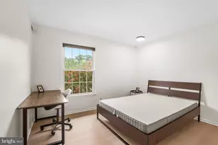 6002 Westchester Park Dr, College Park, MD 20740 - Photo 28