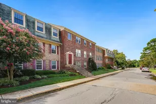 6002 Westchester Park Dr, College Park, MD 20740 - Photo 1