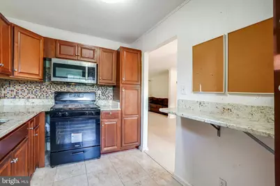 6002 Westchester Park Drive #6002 201, College Park, MD 20740 - Photo 10