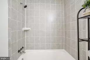 6034 Westchester Park Dr, College Park, MD 20740 - Photo 24