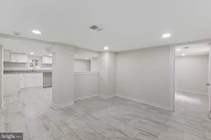 915 Eastern Ave NE, Capitol Heights, MD 20743 - Photo 22